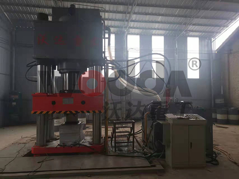 匣(xiá)缽成型(xíng)液壓機(jī)
