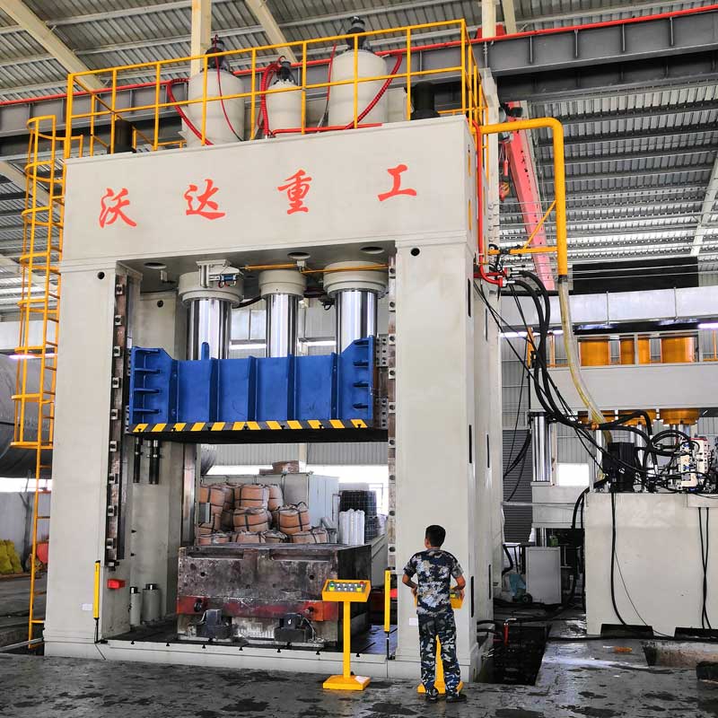 框架式液(yè)壓機