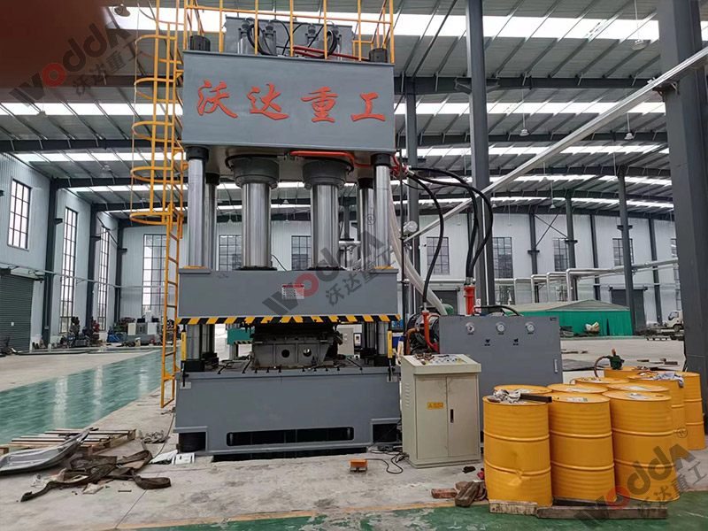 800噸汽(qì)車配件液(yè)壓機(jī)
