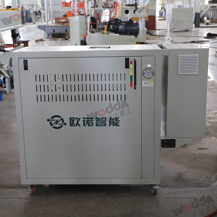 模(mó)溫機