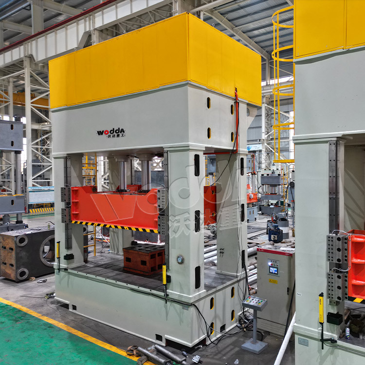 315噸框(kuàng)架液壓機