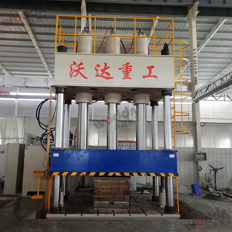 1000噸smc玻(bō)璃鋼風機殼罩(zhào)液壓機