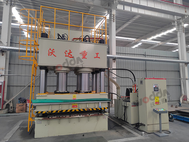 1250噸壓濾機(jī)濾闆成型液壓機