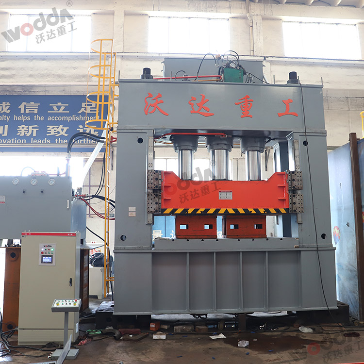 1000噸框架式液(yè)壓機