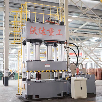 九腳(jiǎo)托(tuō)盤熱(rè)壓成型液壓機(jī)_800噸四柱液壓機(jī)